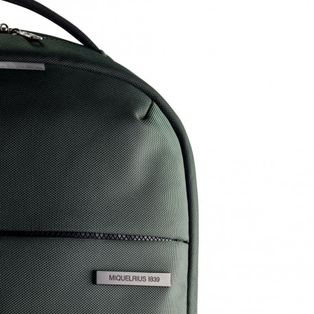 Ruksak za prijenosno računalo Miquelrius zelena M 38x46x13cm MR16981